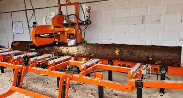 NikiMara - řezba kulatin, střešní latě, prkna, hranoly